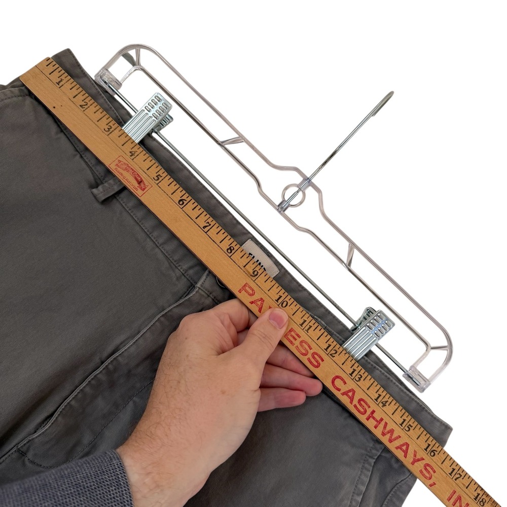 Flint and Tinder Charcoal Gray Chino Shorts Mens‎ Sz 33 Flat Front Huckberry - Picture 12 of 14